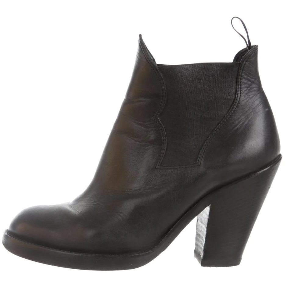 Acne studios Star booties size 8